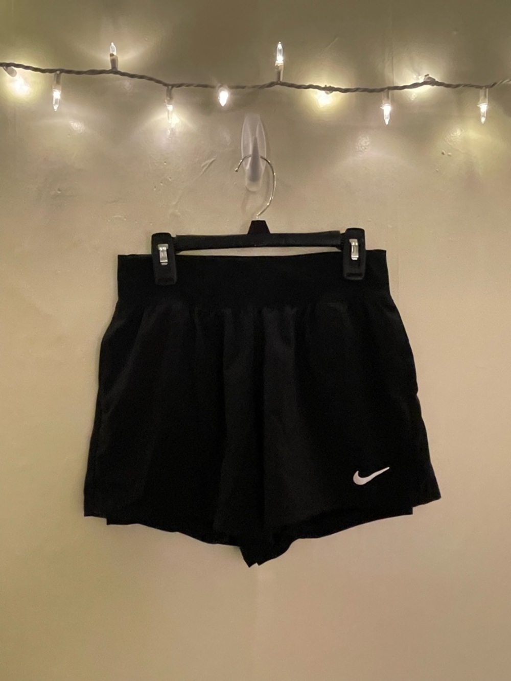 Nike Women’s Black Athletic Layered Running Shorts with Swoosh XS NWOT Pockets - Picture 14 of 16